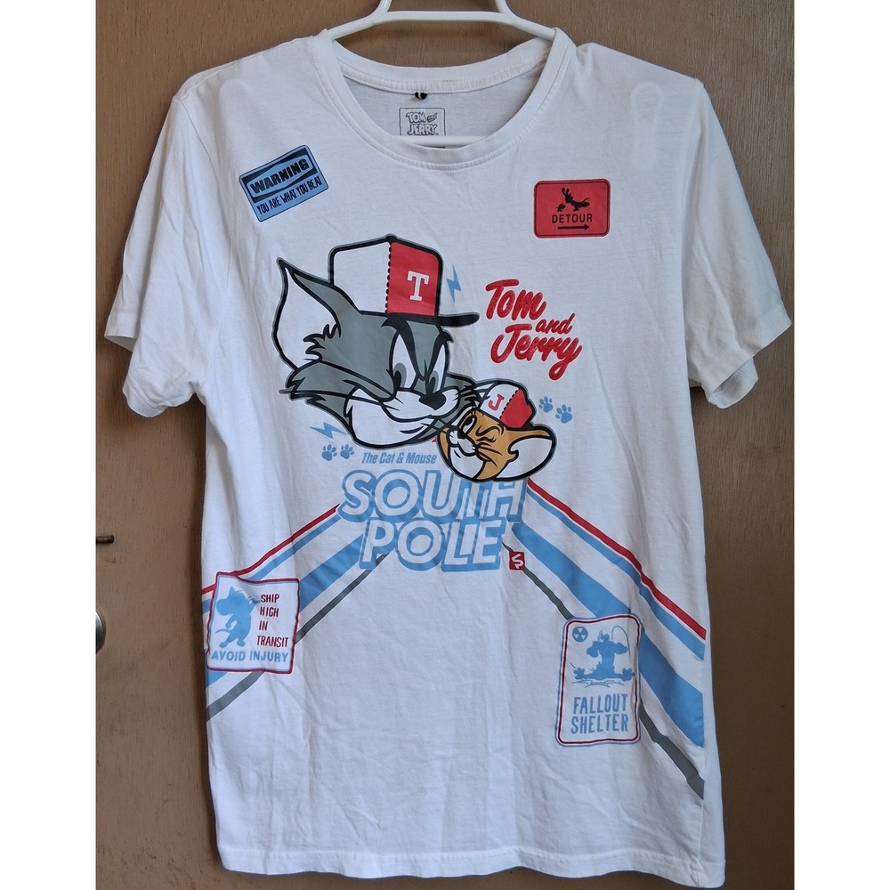 South Pole Tom & Jerry Graphic Tee Mediumโ EUC Modern